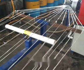 90型玻塑拉筋帶生產線